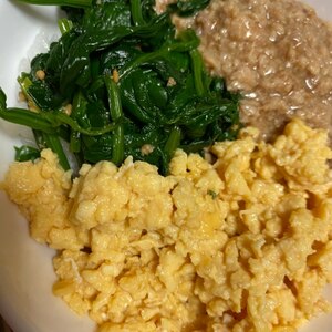 ごはんもりもり。我が家の3食丼